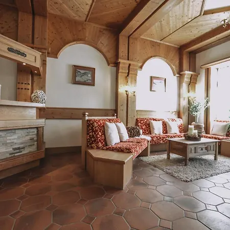 Andrea ザールバッハ・ヒンターグレム