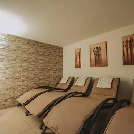 Andrea * Saalbach-Hinterglemm